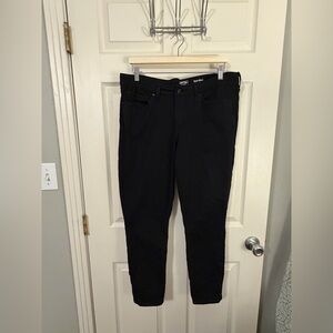 Levi’s Signature Mid-Rise Ankle Skinny Jeans – Women’s Size 16 / W33